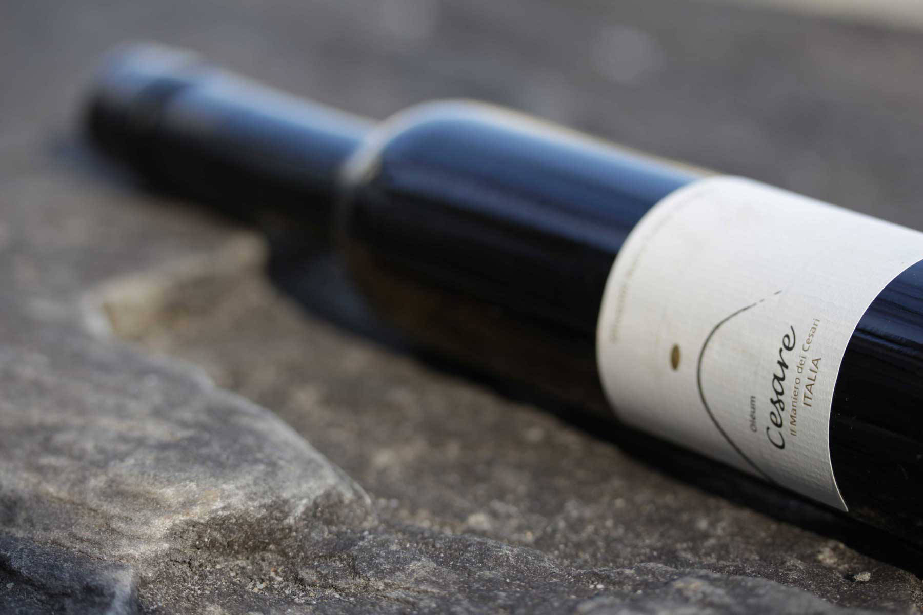 Olivenöl-pfeffriges-olivenoel Olivenöl-pfeffriges-olivenoel